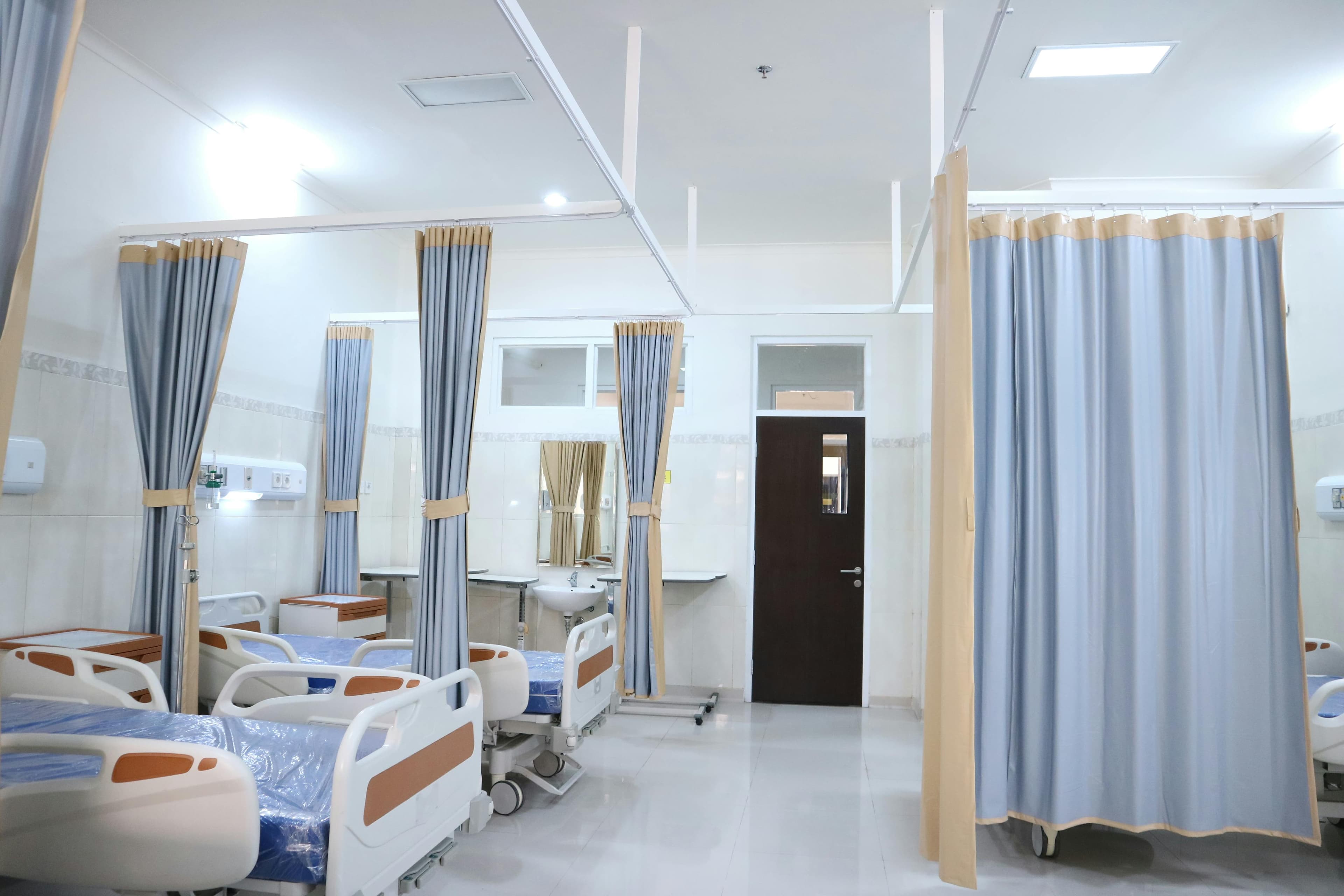 Sample Press Release - Southern California Hospital at Culver City Opens New Maternity Ward